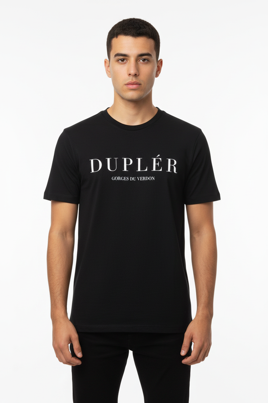 Duplér Svart T-shirt – på person